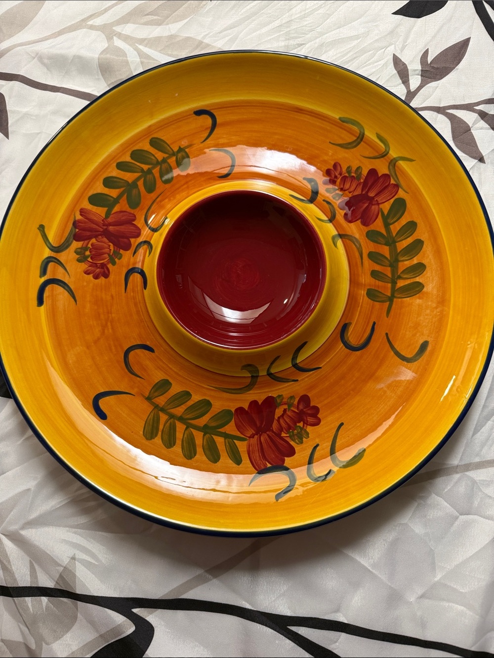 Beautiful chips and dip plate